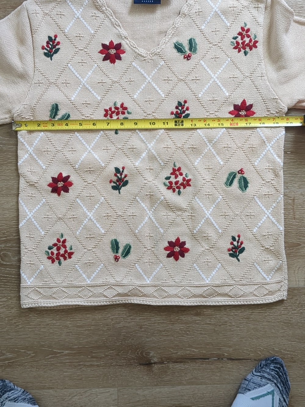 Vintage Liz Sport Cotton Holly Berry Pointsettia Holiday Sweater Medium - Picture 3 of 8